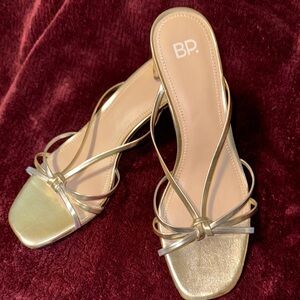 bp Gold and Silver Heels Elegant Strappy Design
